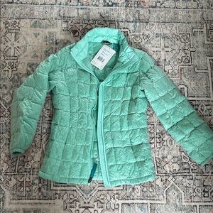 NWT- Girls M Marmot down coat wintermint